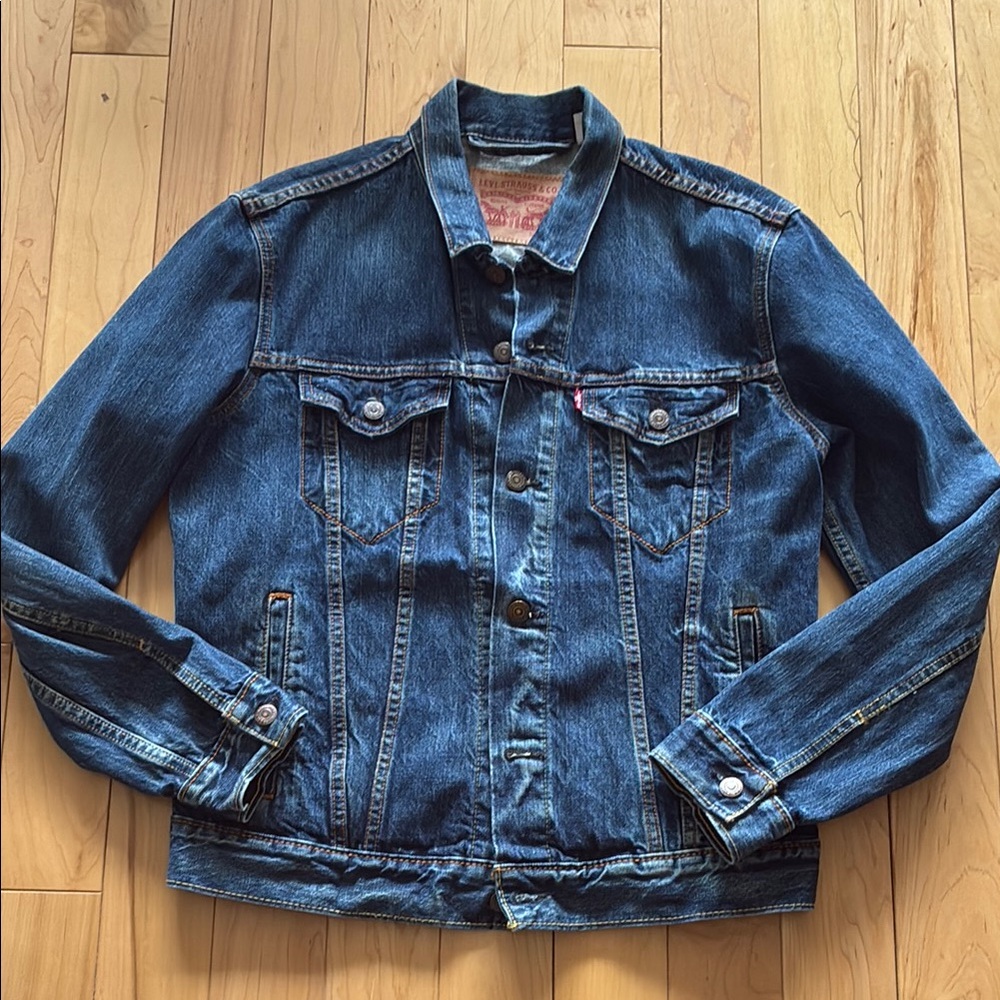 Levi's Denim Jacket, size M